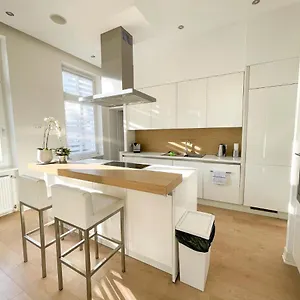  Apartment Albrecht108